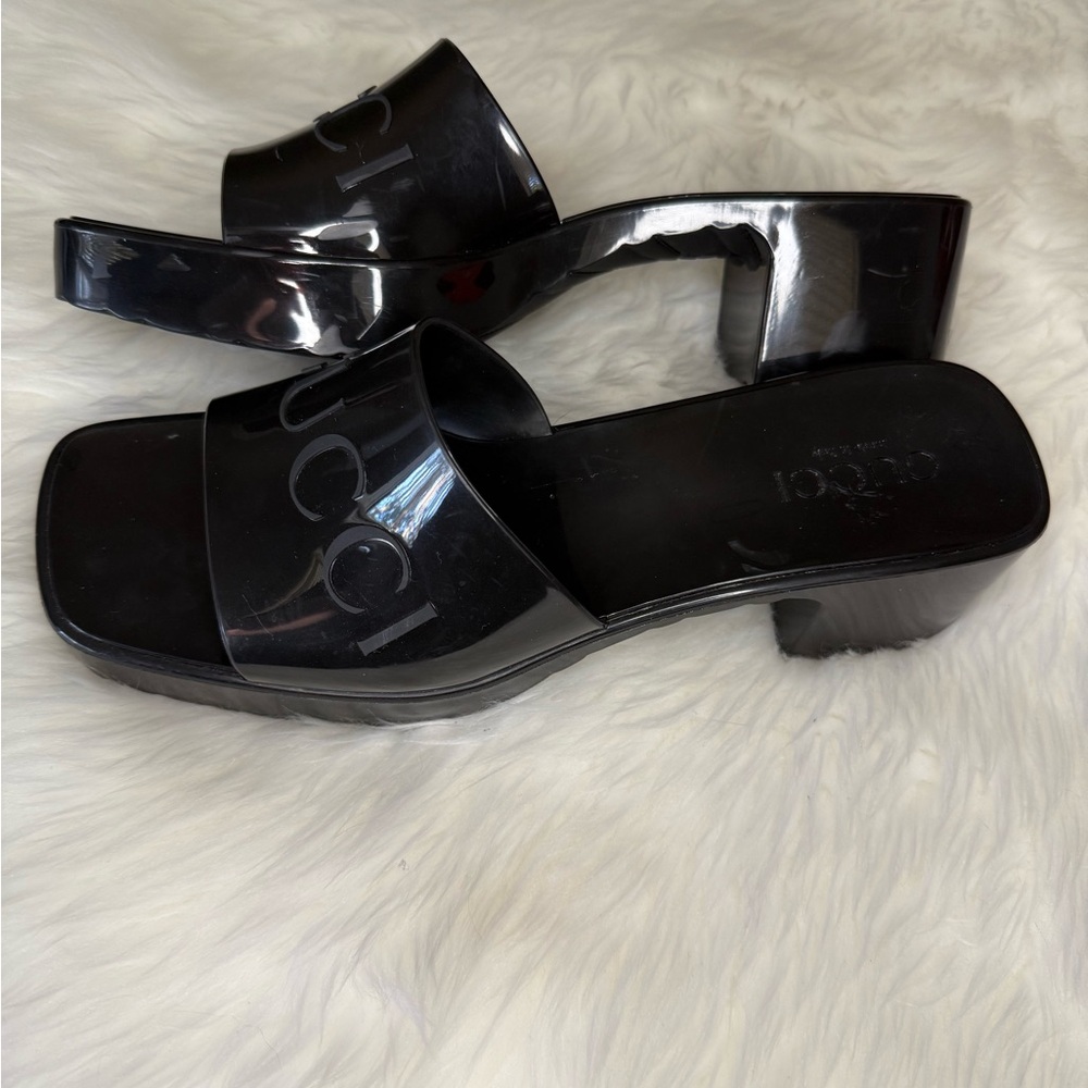 Gucci Rubber Sandals - Picture 7 of 13